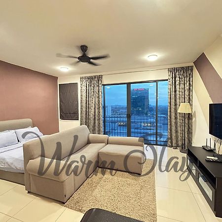 Warm Stay At Trefoil Setia Alam Εξωτερικό φωτογραφία